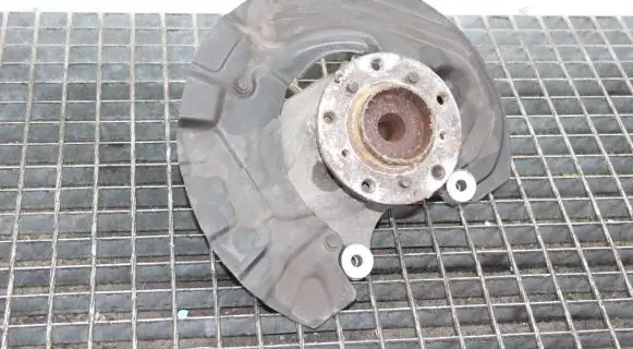 BMW M3 e92 Front wheel hub