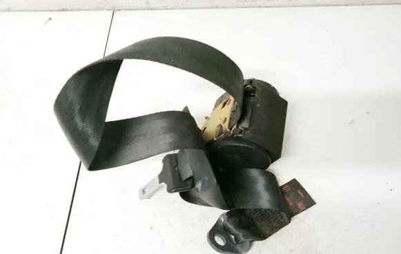 Peugeot 206 Middle seatbelt (rear) 4290407