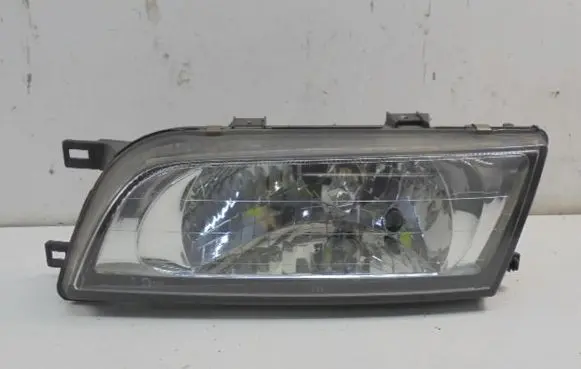 Nissan Almera Tino Headlight/headlamp
