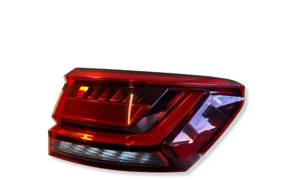 Volkswagen Touareg III Rear/tail lights 760945096A