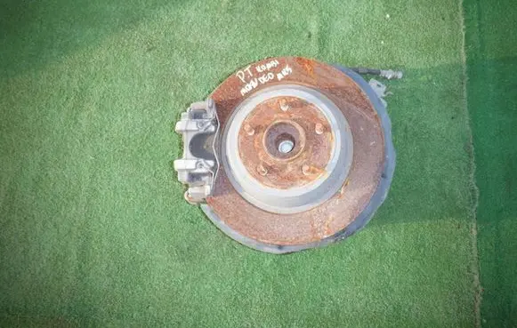 Ford Mondeo MK V Rear wheel hub spindle/knuckle 