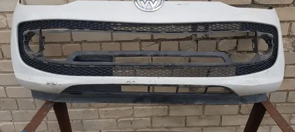 Volkswagen Up Front bumper VG05037VA