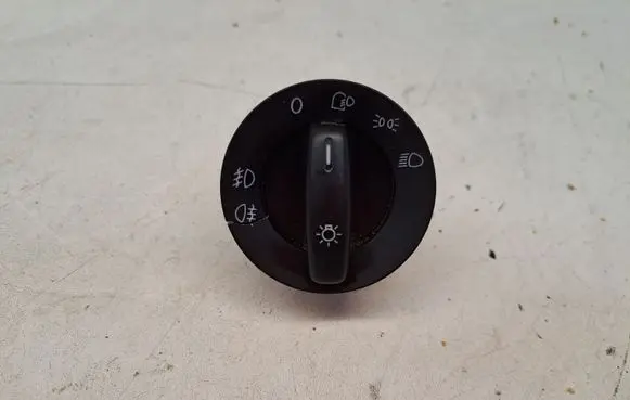 Volkswagen PASSAT B6 Light switch 1T0941431N