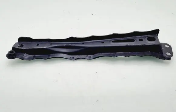 Toyota RAV 4 (XA30) Side radiator support slam panel 
