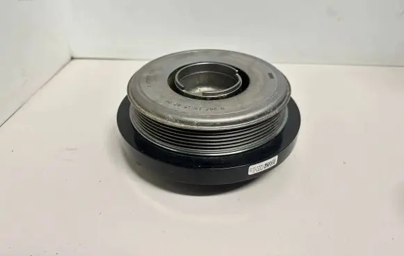 BMW X5 F15 Crankshaft pulley 8679073 18495011 18092620735