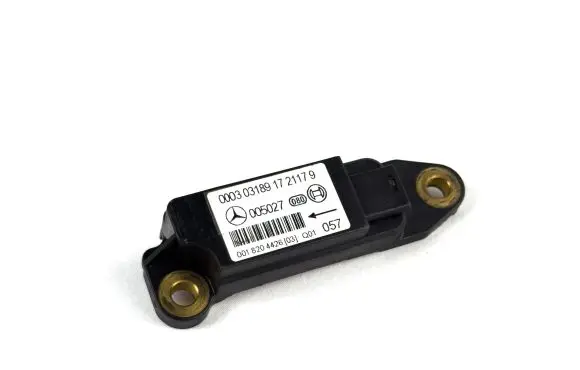 Mercedes-Benz C W203 Airbag deployment crash/impact sensor 0018204426 001820442603