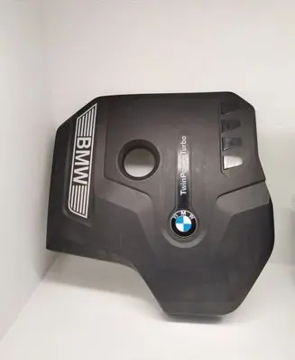 BMW 5 G30 G31 Engine cover (trim) 8657035