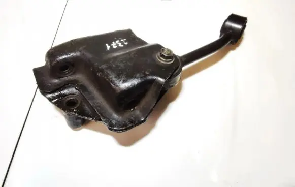 Fiat Bravo - Brava Engine mounting bracket
