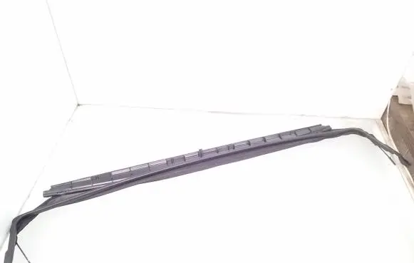 Jaguar XJ X351 Air flow deflector 4223713