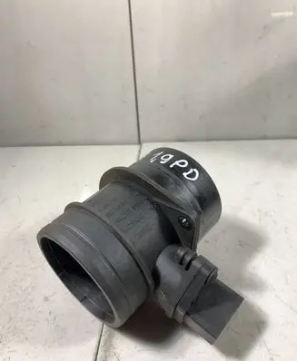 Audi A3 S3 8L Mass air flow meter 1J0129574AD