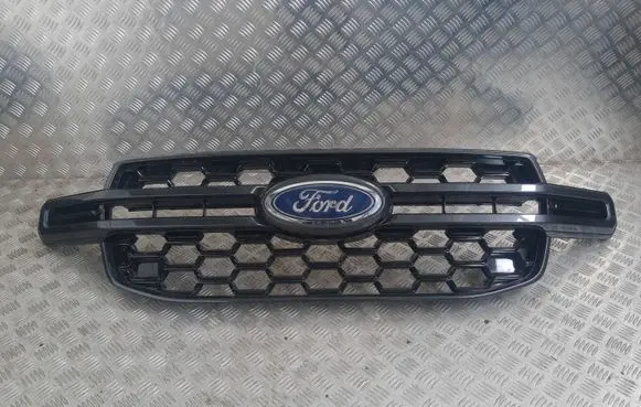 Ford Ranger Front bumper upper radiator grill N1WB-8350-EC N1WB17C799DA