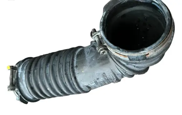 Mazda CX-5 Air intake hose/pipe SH0113221