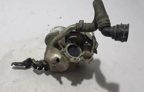 EGR valve cooler