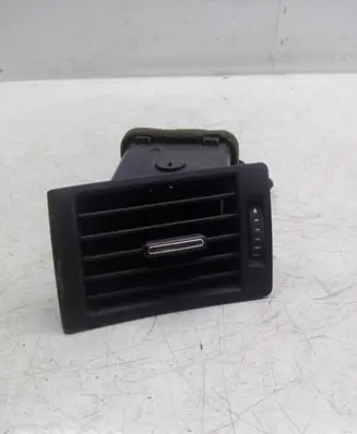 Audi A4 S4 B7 8E 8H Dashboard side air vent grill/cover trim 8E0820901