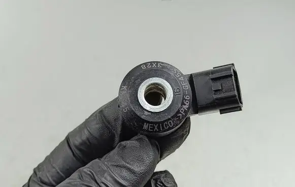 Subaru Forester SK Detonation knock sensor 