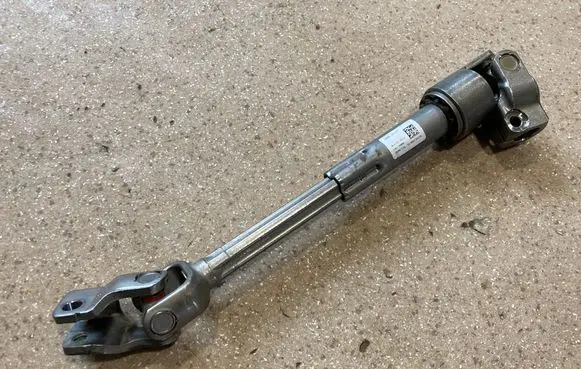 BMW X1 U11 Steering column universal joint 6891204