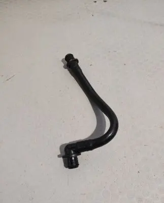 Audi A6 S6 C5 4B Vacuum line/pipe/hose 321611813D