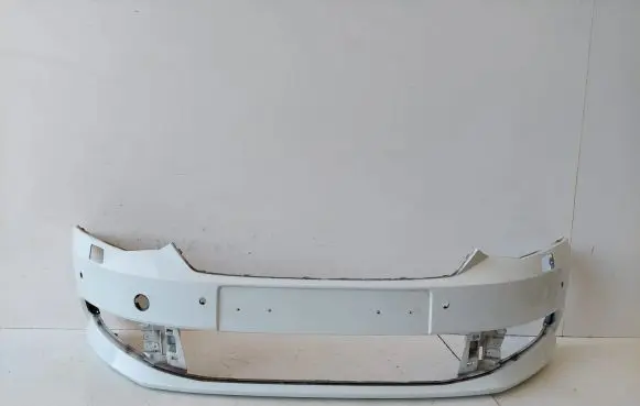 Skoda Fabia Mk3 (NJ) Front bumper 6V0807221