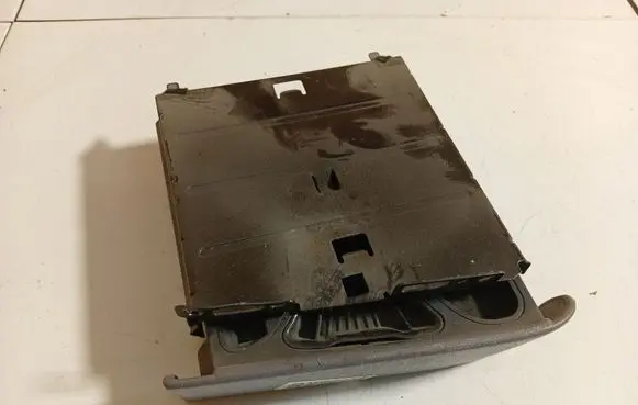 Chrysler Voyager Car ashtray 58622