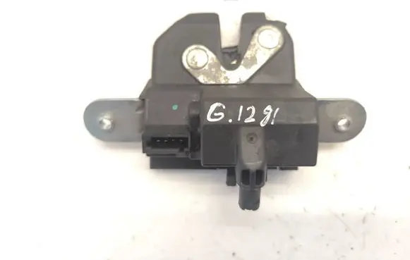 Alfa Romeo Mito Tailgate/trunk/boot lock/catch/latch 50513866 B0129