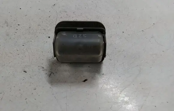 Mazda 6 Number plate light 13061971