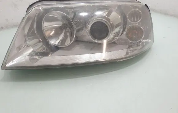 Seat Alhambra (Mk1) Headlight/headlamp 1305239194