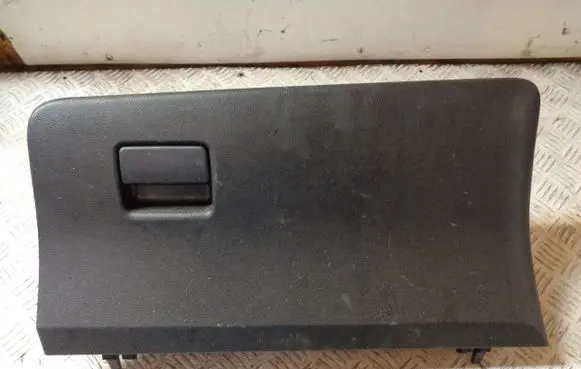 Toyota Yaris Glove box 555500D150