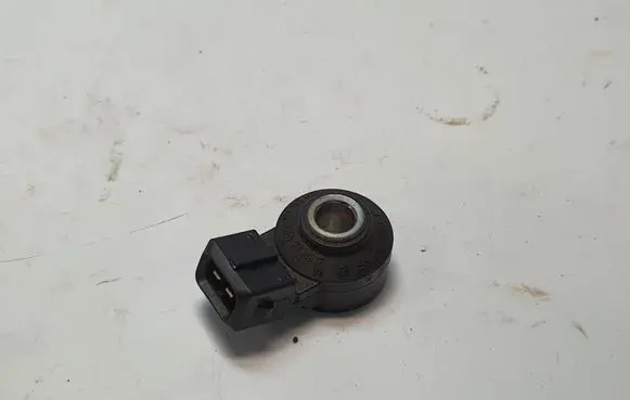 BMW 5 G30 G31 G38 Detonation knock sensor 0261231224 7636937 13627636937