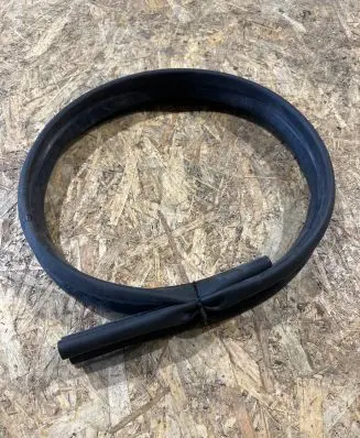 Porsche Cayenne (92A) Engine compartment rubber 95B823737