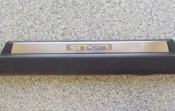 Lexus GS 250 350 300H 450H Front sill trim cover 867688o9