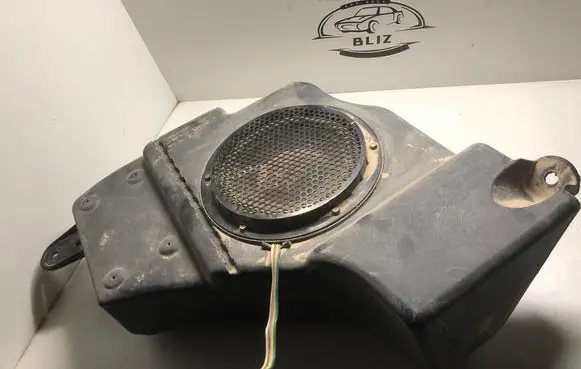 Dodge Caliber Subwoofer speaker 04672324AC