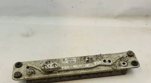 BMW X6M F86 Transmission/gearbox oil cooler 7589522 17217589522