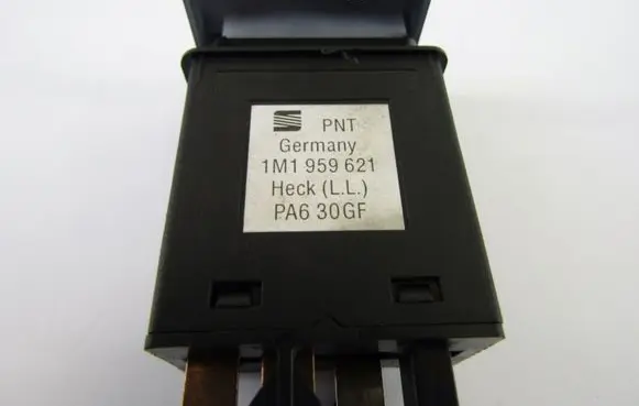 Seat Toledo II (1M) Windscreen/window heater switch 1M1959621