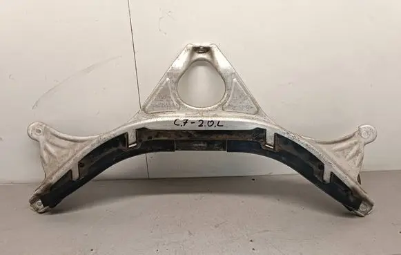 Audi A6 C7 Other engine bay part 14822108S 4G0805645C 6C6035