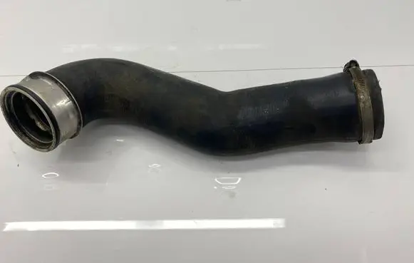 Mercedes-Benz ML W164 Intercooler hose/pipe A1645281482