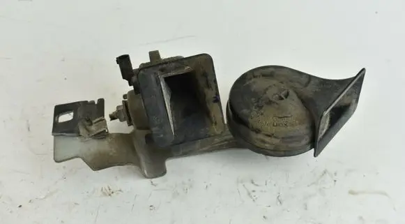 BMW 6 E63 E64 Horn signal 0092018