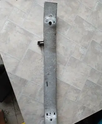 Lexus IS 220D-250-350 Front bumper cross member