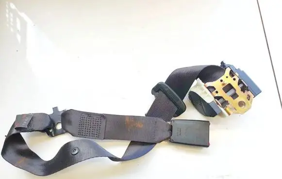 Renault Clio II Middle seatbelt (rear) 43594d