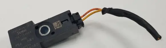 Peugeot 1007 Airbag deployment crash/impact sensor 1490426080