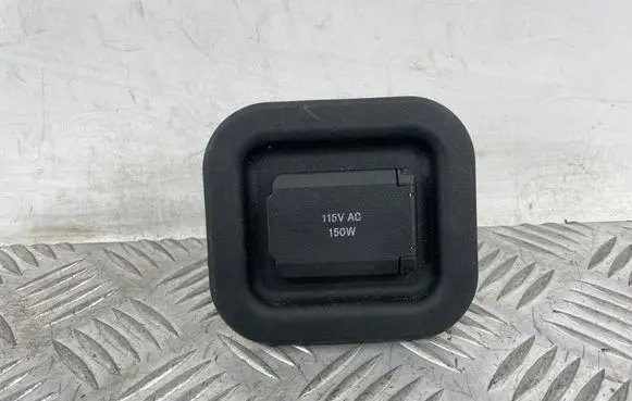 Mercedes-Benz GL X166 Voltage converter inverter A0008206251 4T322 AVE8010060