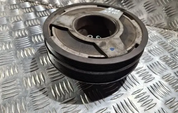 Audi A6 S6 C5 4B Crankshaft pulley