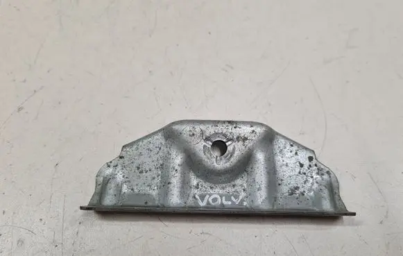Battery bracket