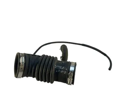 Nissan X-Trail T31 Intercooler hose/pipe