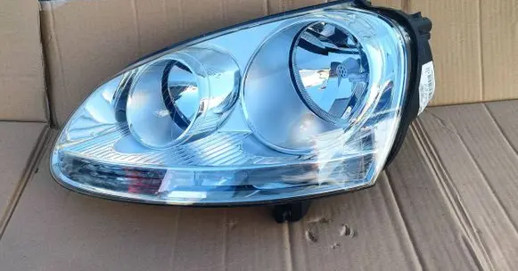 Volkswagen Golf V Headlight/headlamp 1EG24700757 1EG1369