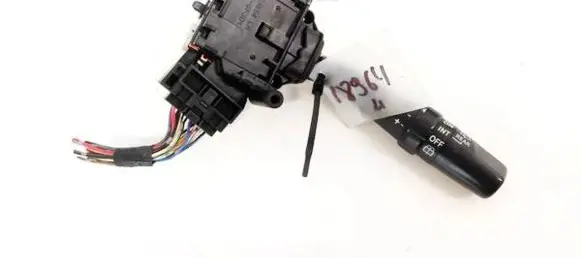 Toyota Avensis T250 Wiper control stalk 173654LH