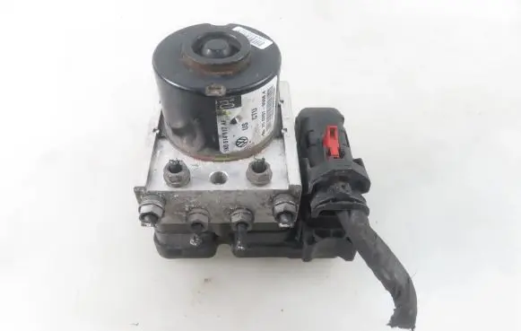 Volkswagen Golf V ABS Pump 1K0907379AF 1K0614117AF