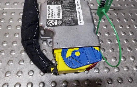 Seat Alhambra (Mk2) Airbag control unit/module S26380794 7N0959655D