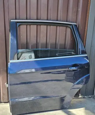 Ford S-MAX Rear door 