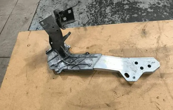 Mercedes-Benz E W213 Side radiator support slam panel A2536210700 7453F61 M4K08085