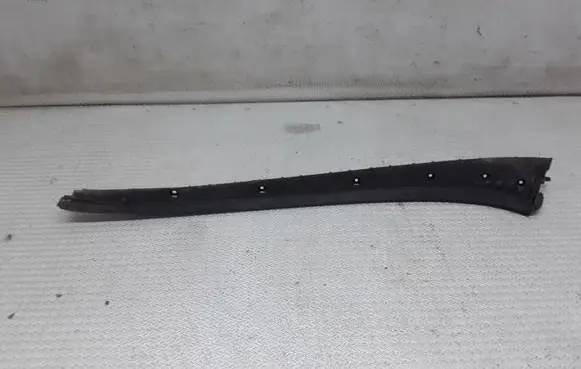 Seat Toledo III (5P) Windshield trim 5P0854320D